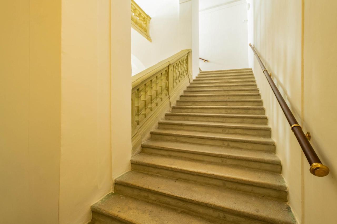 Highnest Apartments Братислава Экстерьер фото