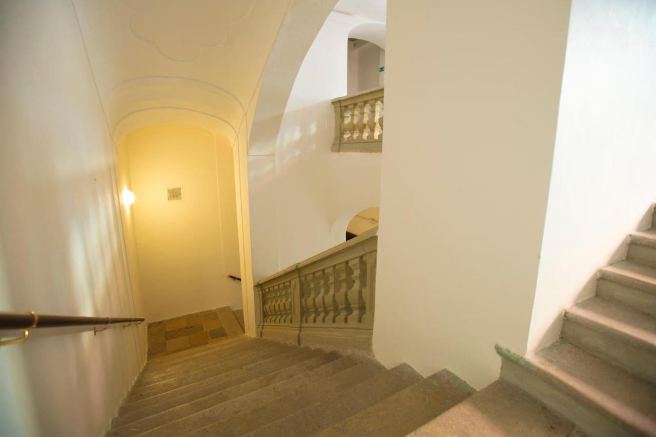 Highnest Apartments Братислава Экстерьер фото