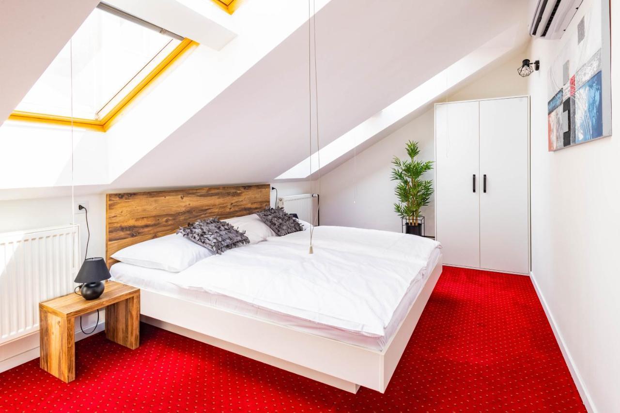 Highnest Apartments Братислава Экстерьер фото